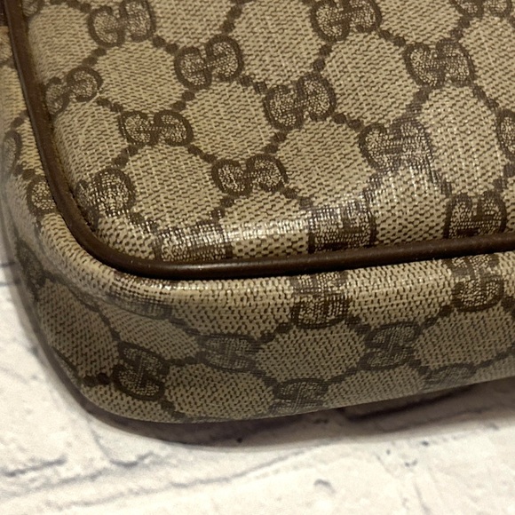 Gucci GG Supreme Vintage Brown Crossbody / Shoulder Bag In Beautiful Condition. - Picture 7 of 16